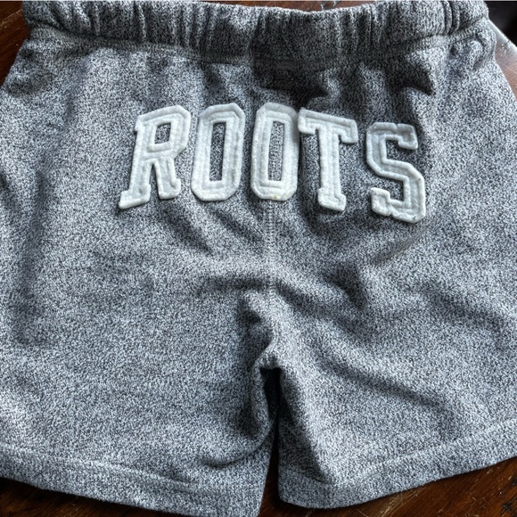 GIrls Roots salt and pepper shorts - Picture 1 of 3